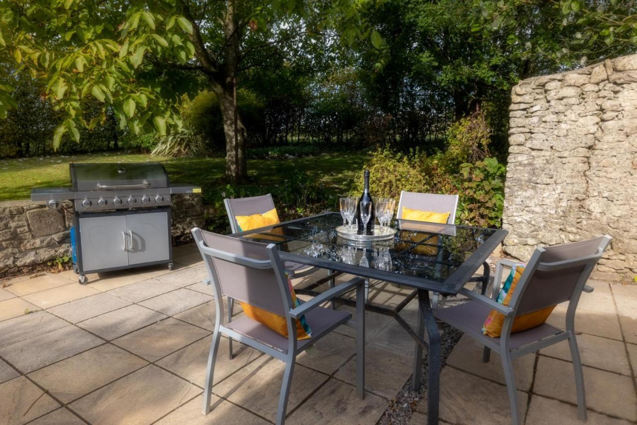 Topside House - Beautiful 7 Bedroom House With Hottub Wifi And Parking Near Bath Wells Frome 欧克希尔 外观 照片